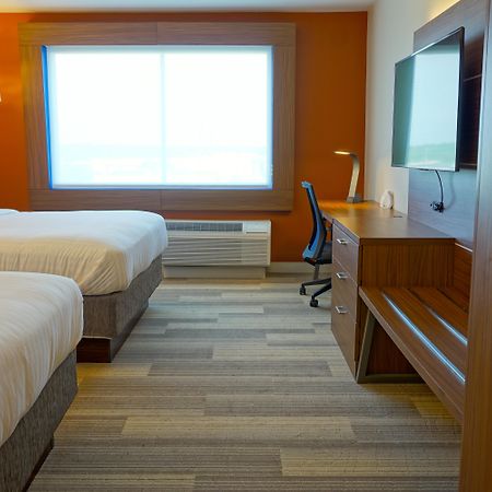 Holiday Inn Express & Suites Omaha - Millard Area By Ihg Luaran gambar