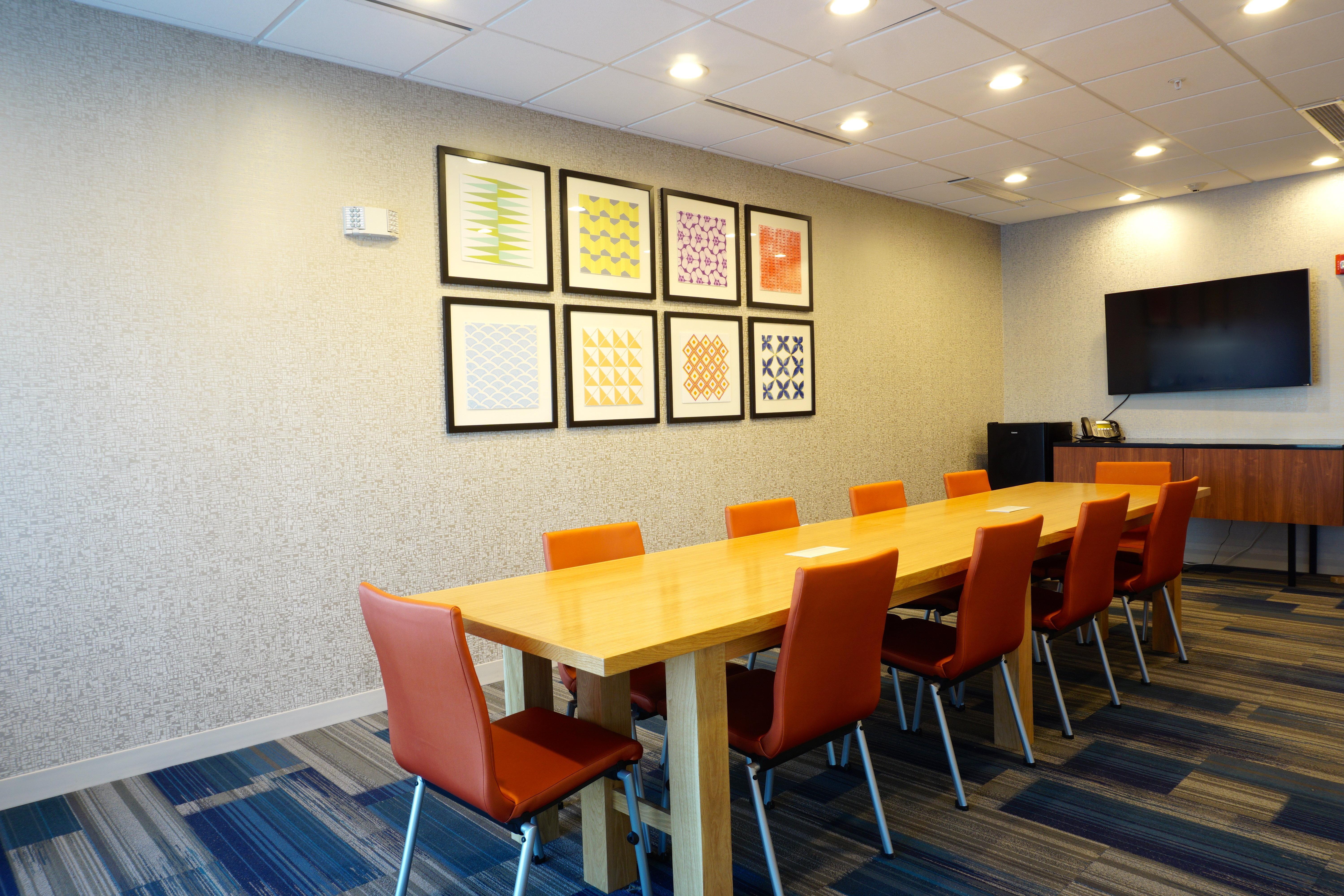 Holiday Inn Express & Suites Omaha - Millard Area By Ihg Luaran gambar