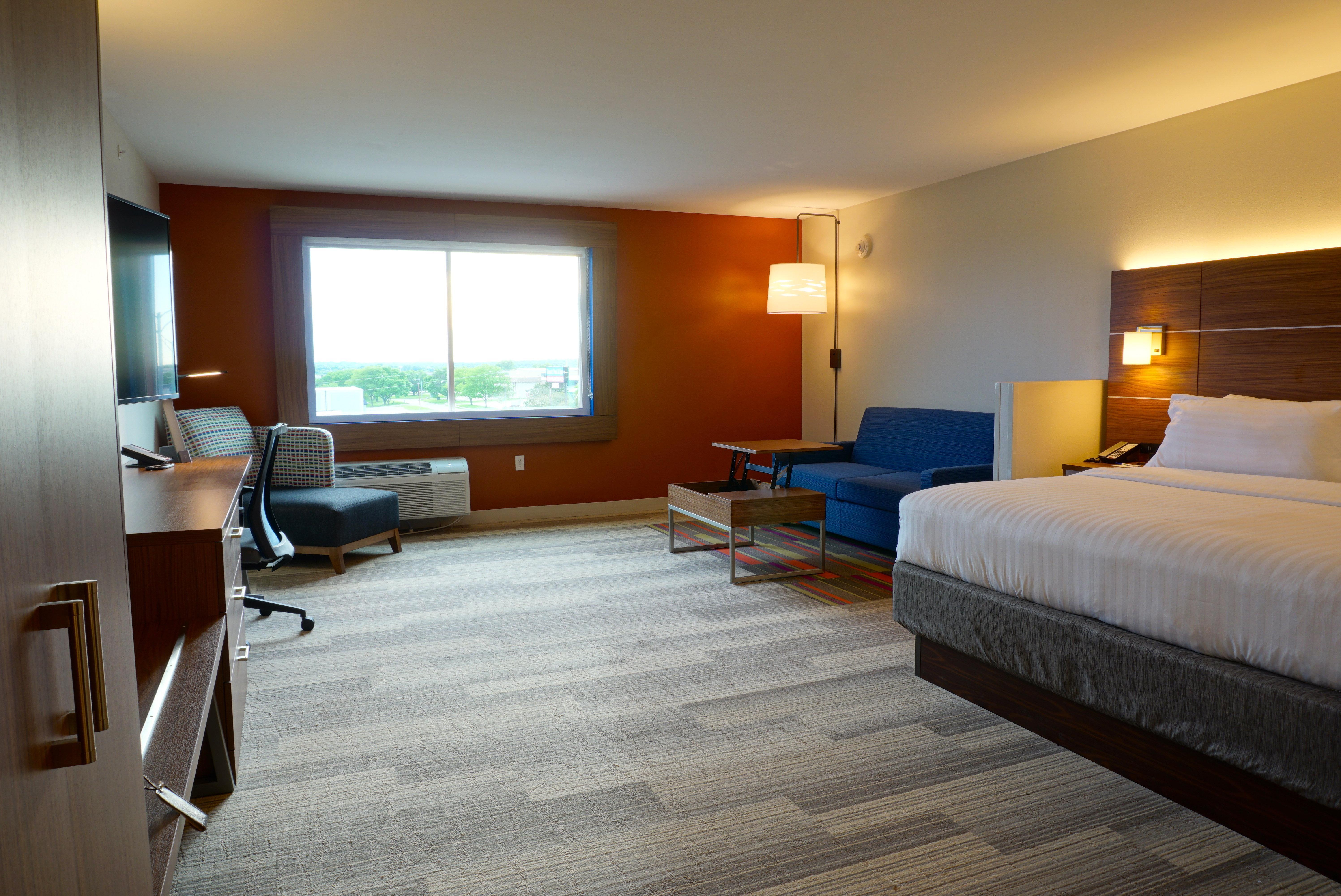 Holiday Inn Express & Suites Omaha - Millard Area By Ihg Luaran gambar
