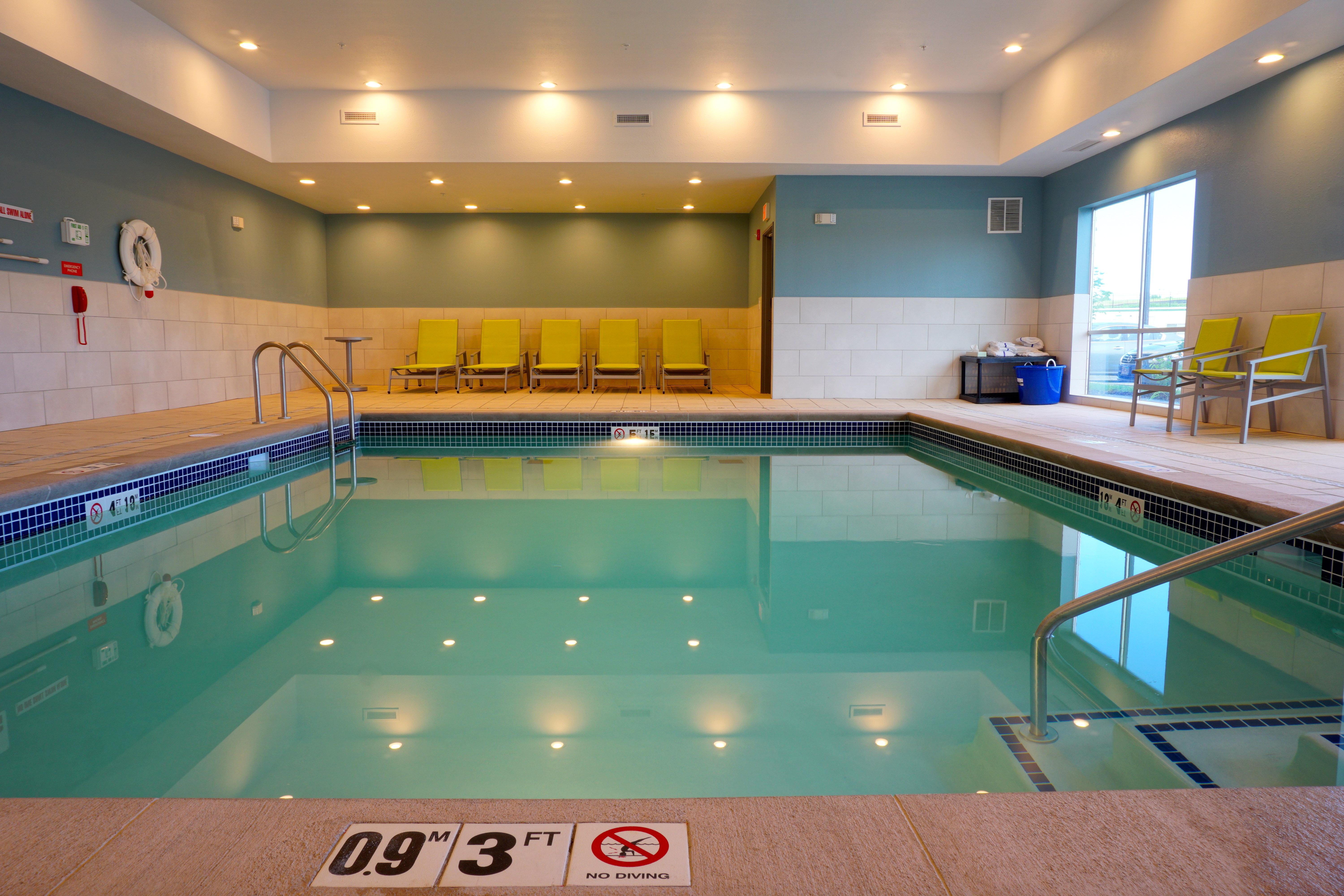 Holiday Inn Express & Suites Omaha - Millard Area By Ihg Luaran gambar